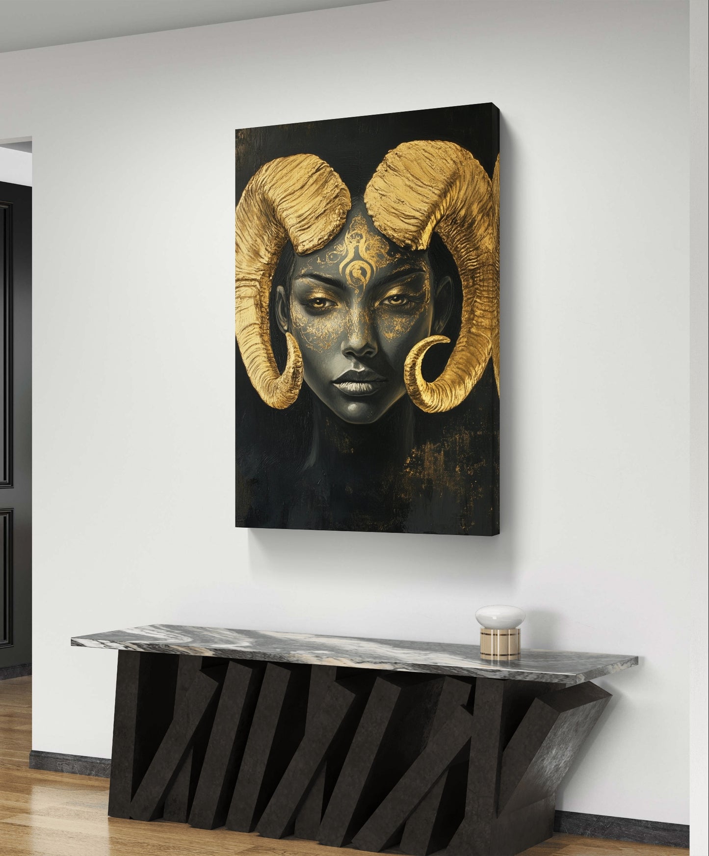 Widder-Energie in Gold und Schwarz
